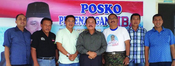 Zulfikar Achmad saat mengunjungi ke Posko Pemenangan HBA di Broni Jambi.
